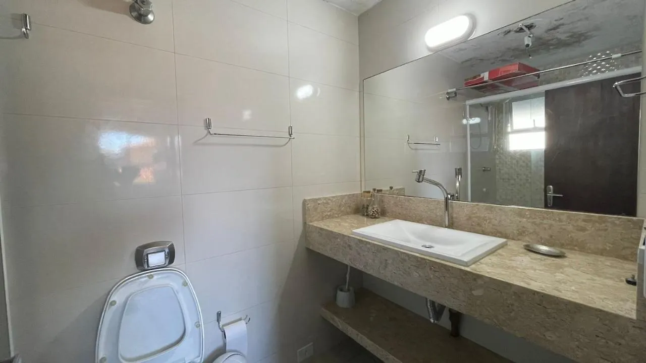 Edificio Daniela Ap 102 Apartment Bombinhas 0*,